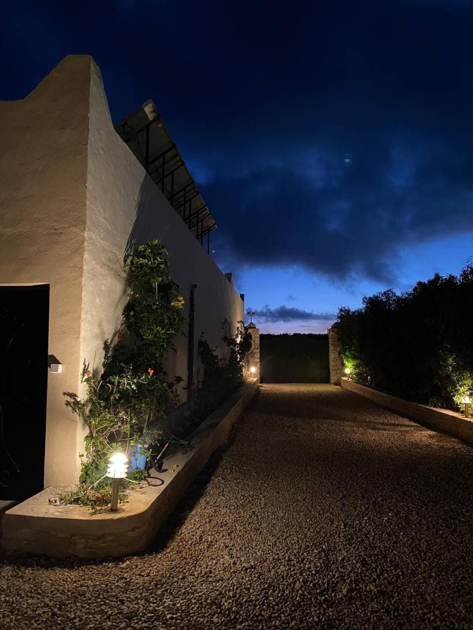 Villa Laarich エッサウィラ エクステリア 写真